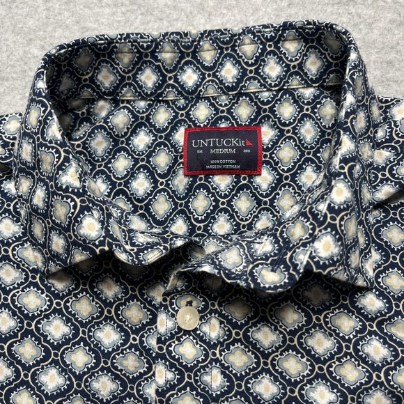 Untuckit Shirt Mens Medium Blue Floral Button Up 100% Cotton Pattern Short Sleev - Picture 5 of 7